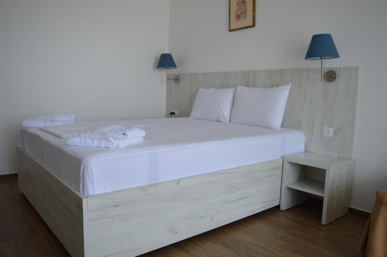 Hotel La Terrazza Dojran Exteriör bild