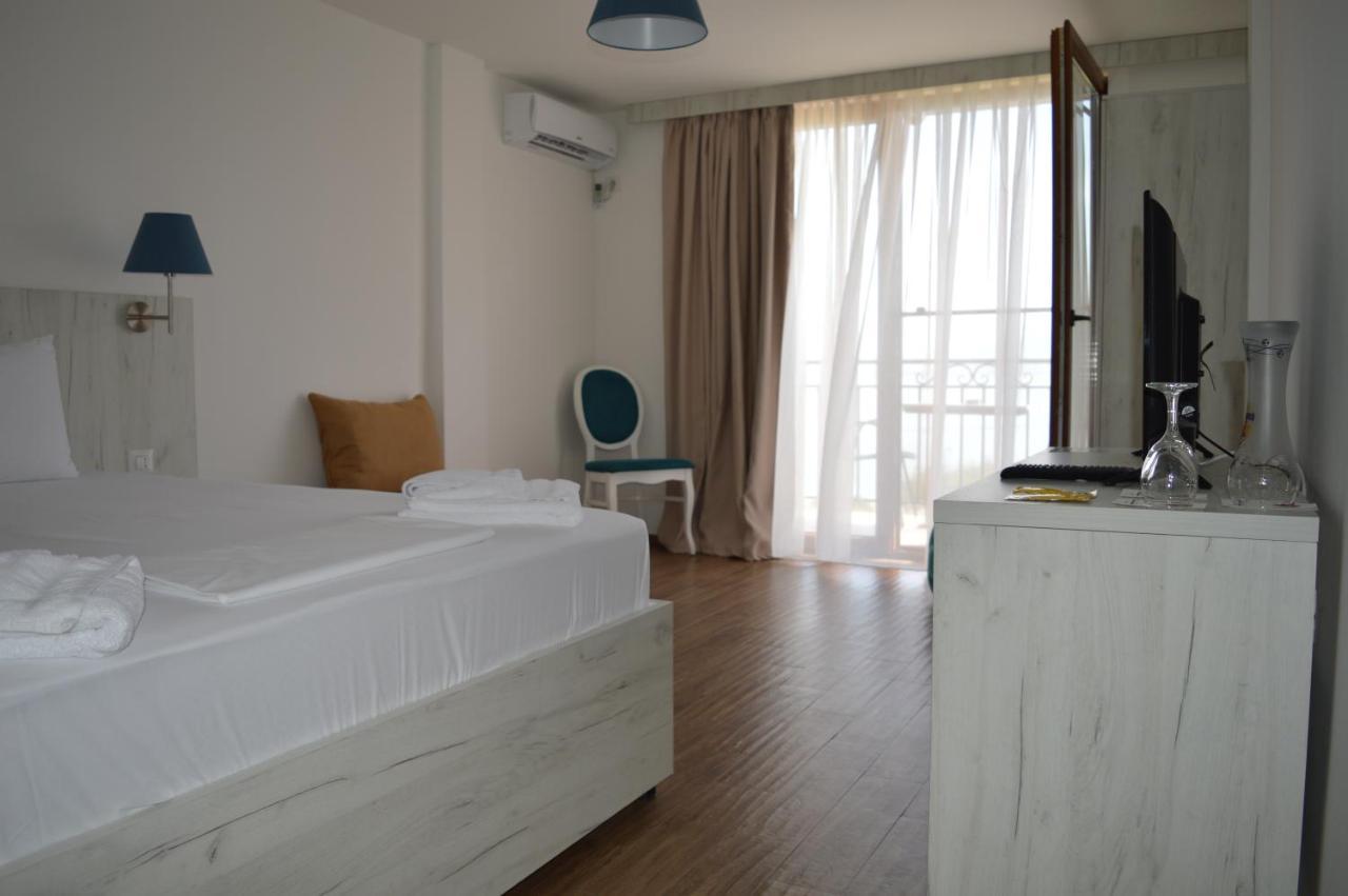Hotel La Terrazza Dojran Exteriör bild
